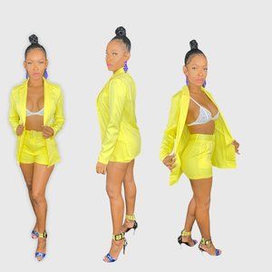 Long Sleeve Blazer Coat & High Waisted Shorts with Belt Suit Set Yellow L